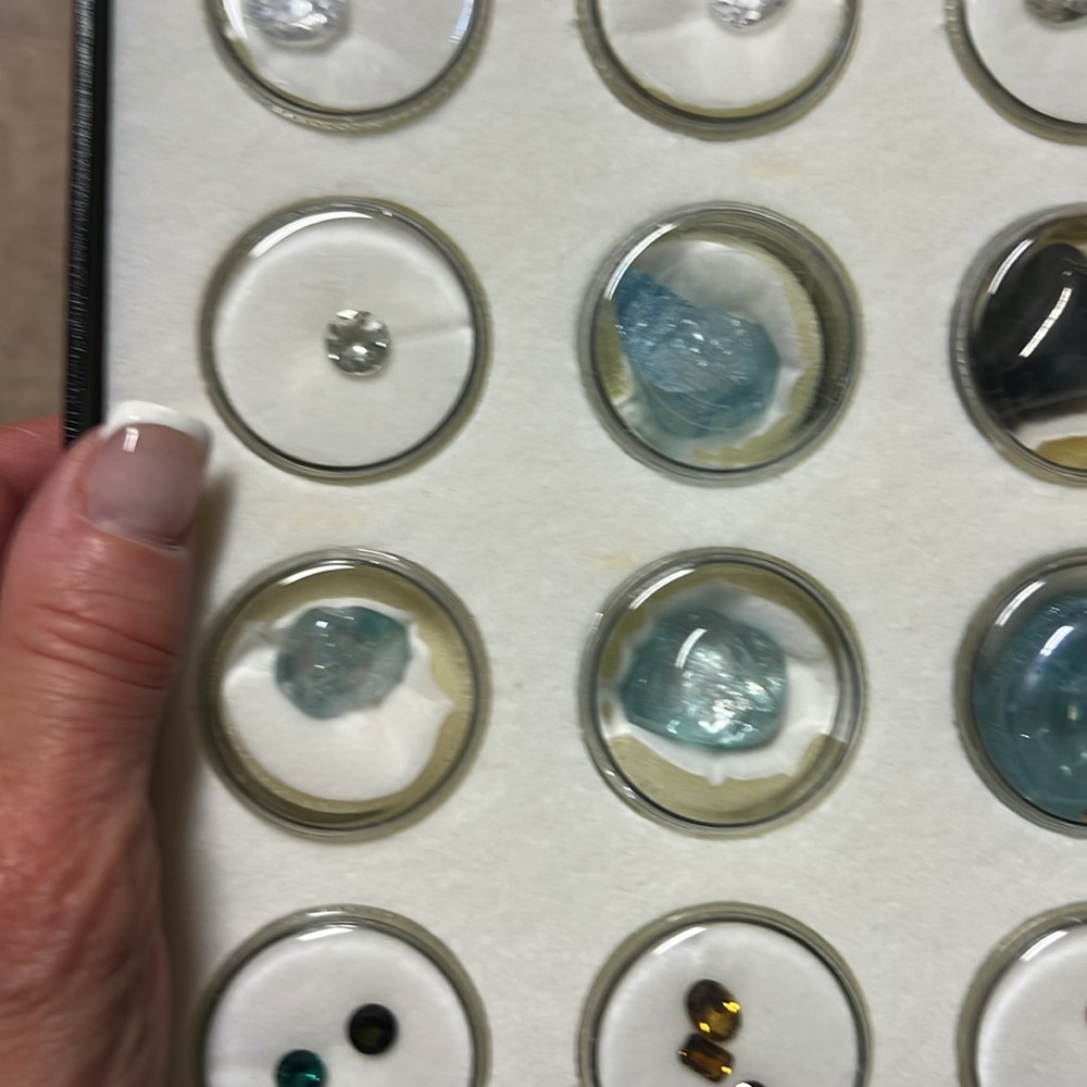 Gemstone Collection Display Box - Picture 4 of 9